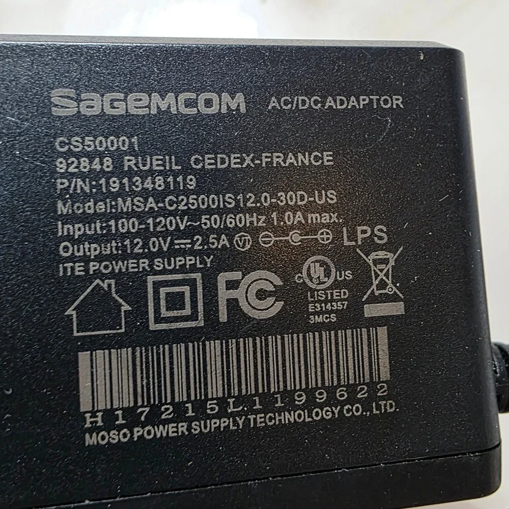 Sagemcom AC Adapter 12V‎ 2.5A Power Supply MSA-C2500IS12.0-30D-US Red Tip W4